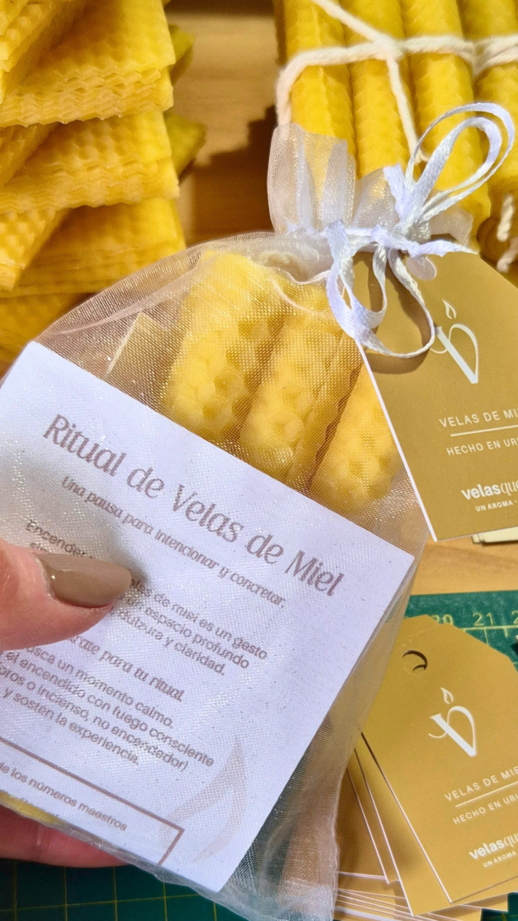 Velas de miel- Pack de 6 velas de 10 cm.