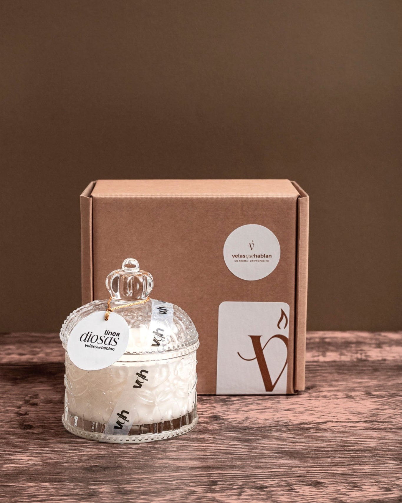 Vela de soja aromática- Línea Diosas- Mod. Victoria
