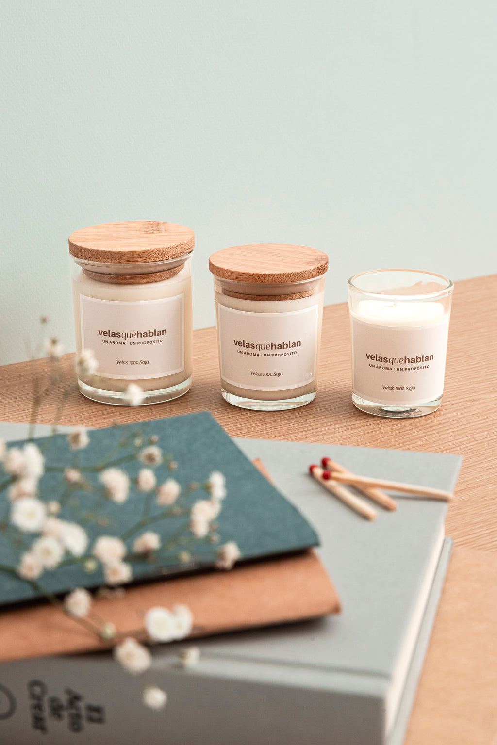 Velas de soja aromática  Línea Clàsica , con tapa de bambú Mod.  85 grs.