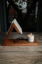 Reposador de Madera Maciza + Vela Aromática Gardenias