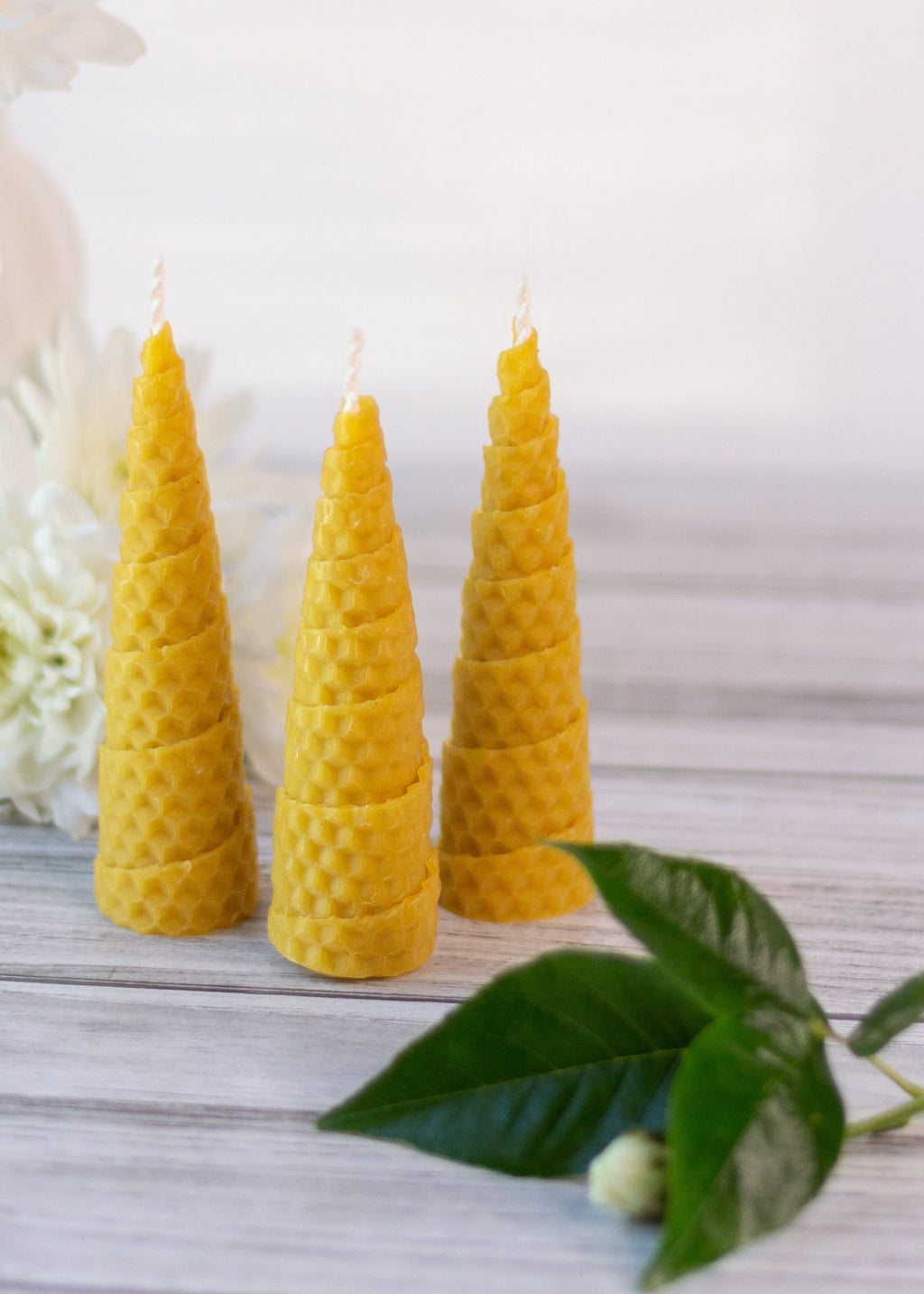 Vela de Miel ·  (Pack de 10 unidades) Cónica 10 cm